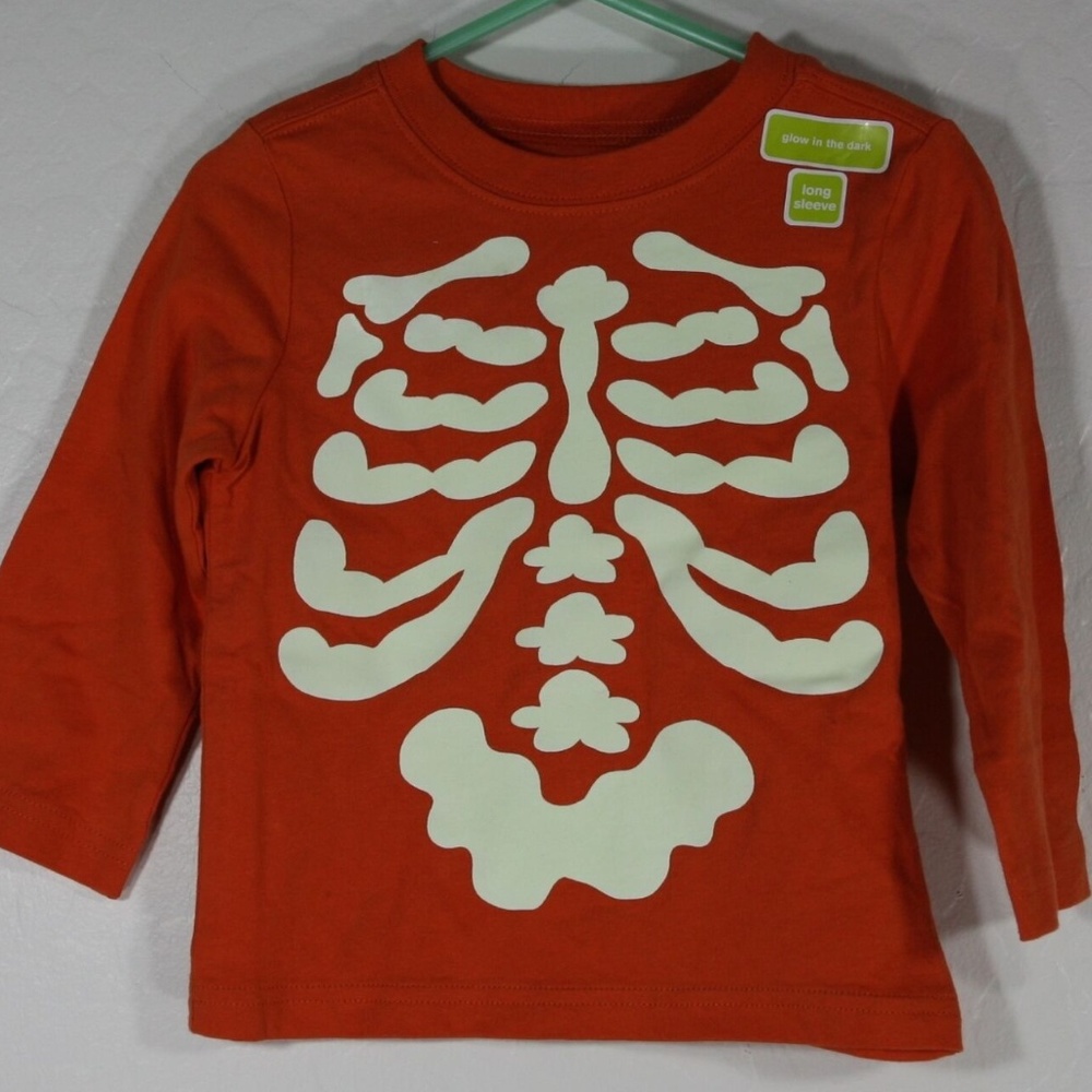Crazy 8 Skeleton Glow in the Halloween Tee